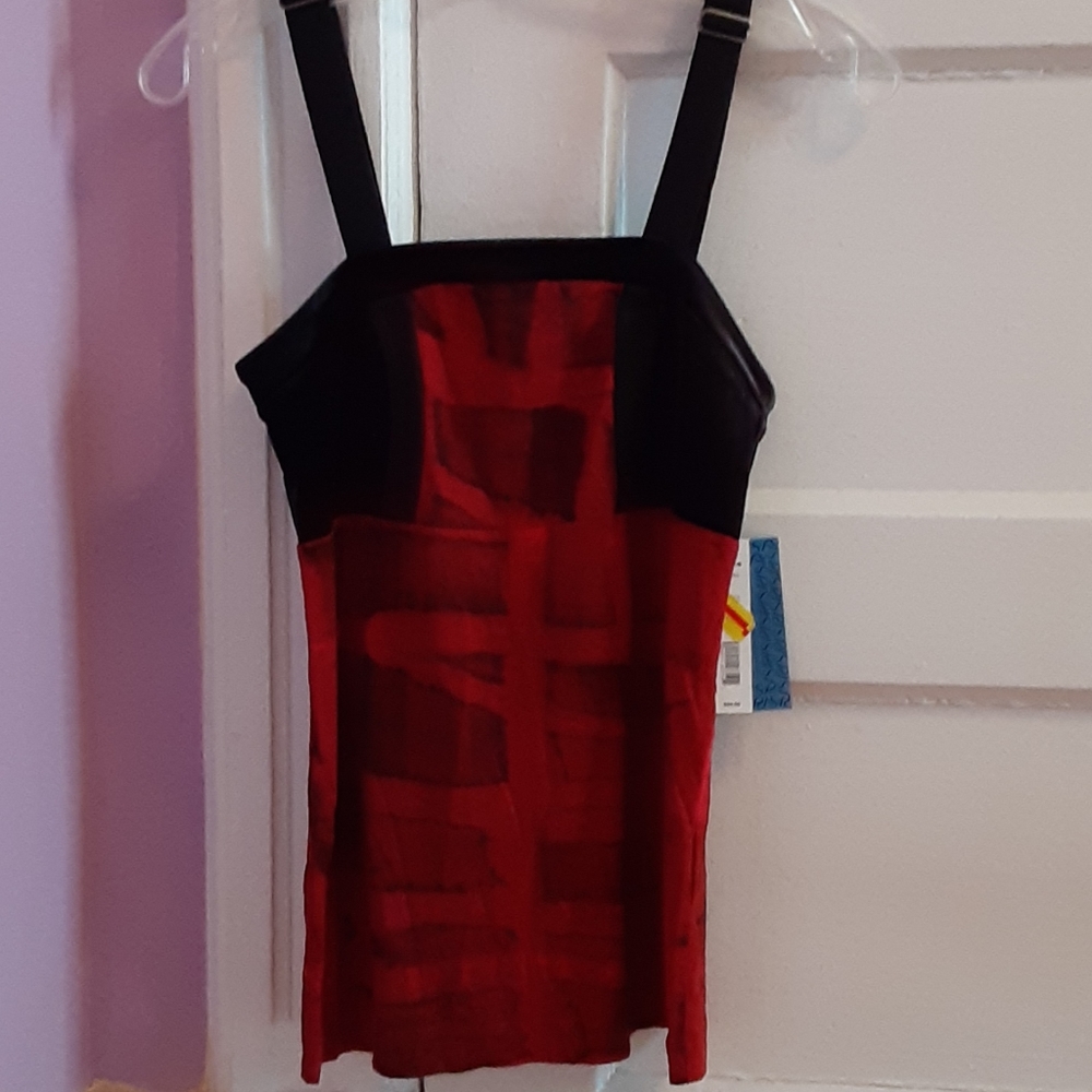 Vera Wang Tank Top
